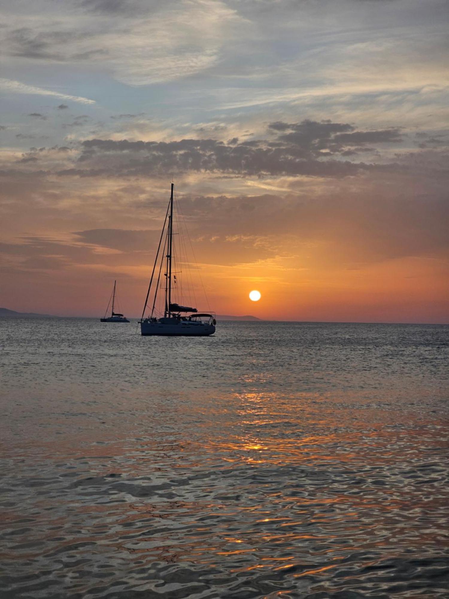 Can-Can Mykonos Town Экстерьер фото